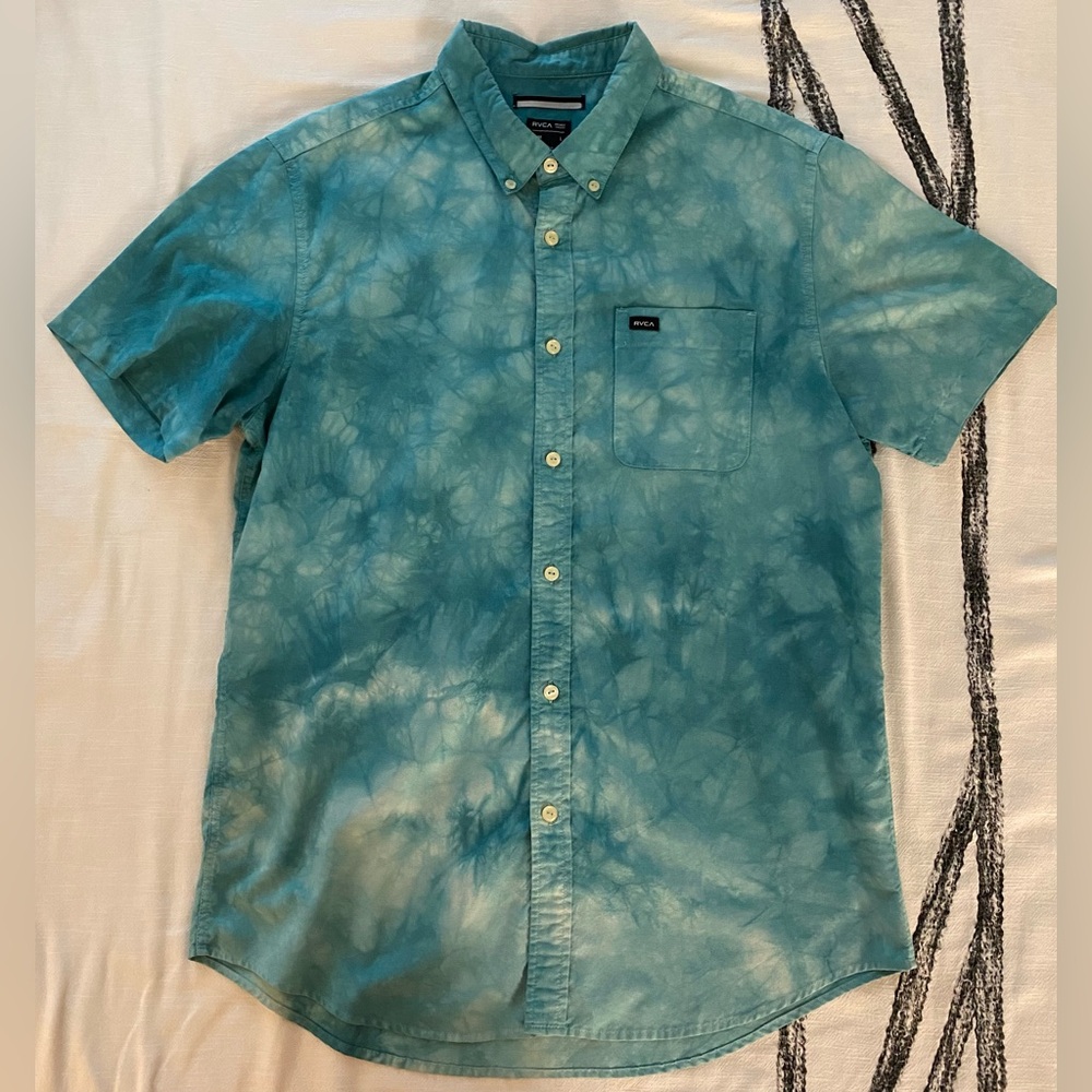 RVCA - Size L - Slim Fit - Tie Dye